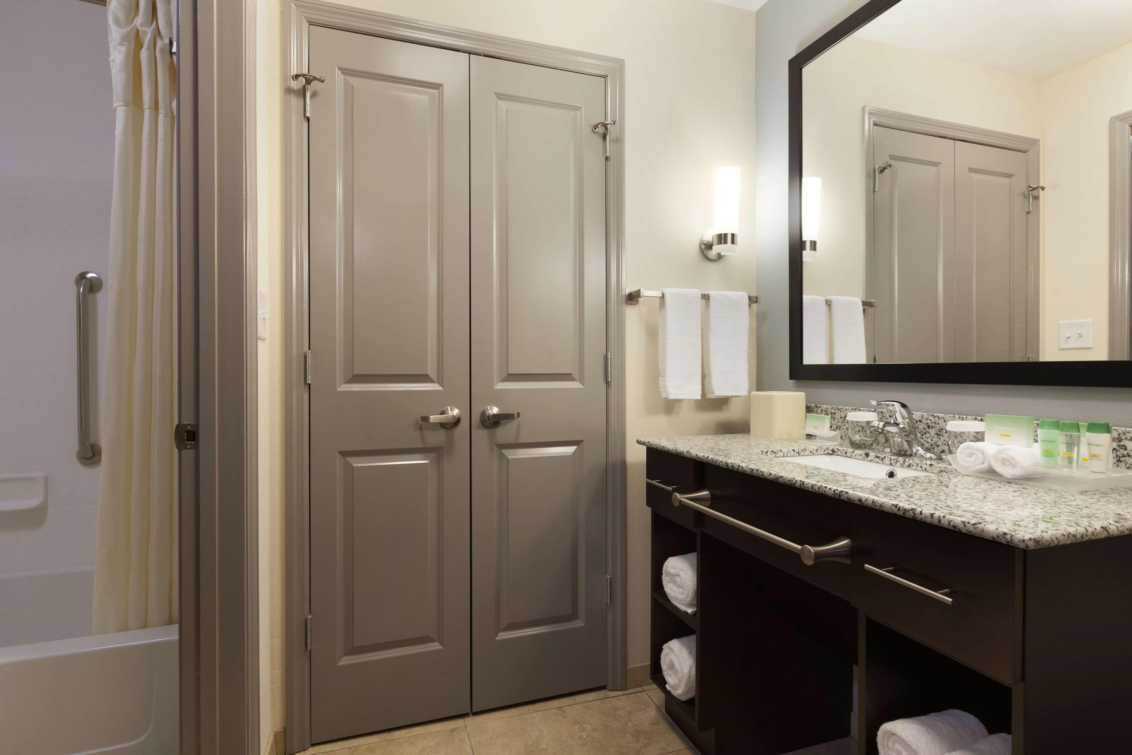 Homewood Suites By Hilton Huntsville-Downtown Екстериор снимка