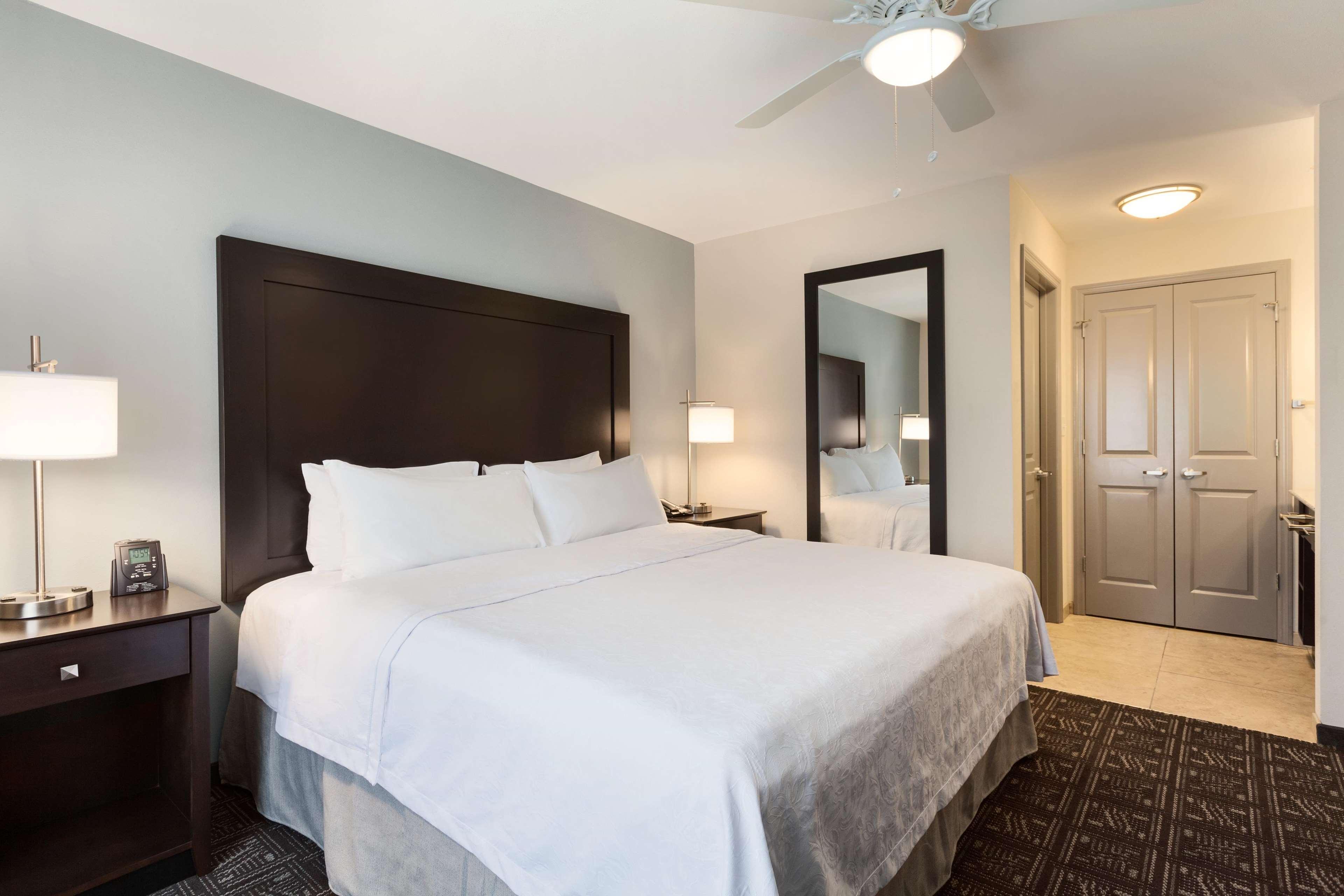 Homewood Suites By Hilton Huntsville-Downtown Екстериор снимка