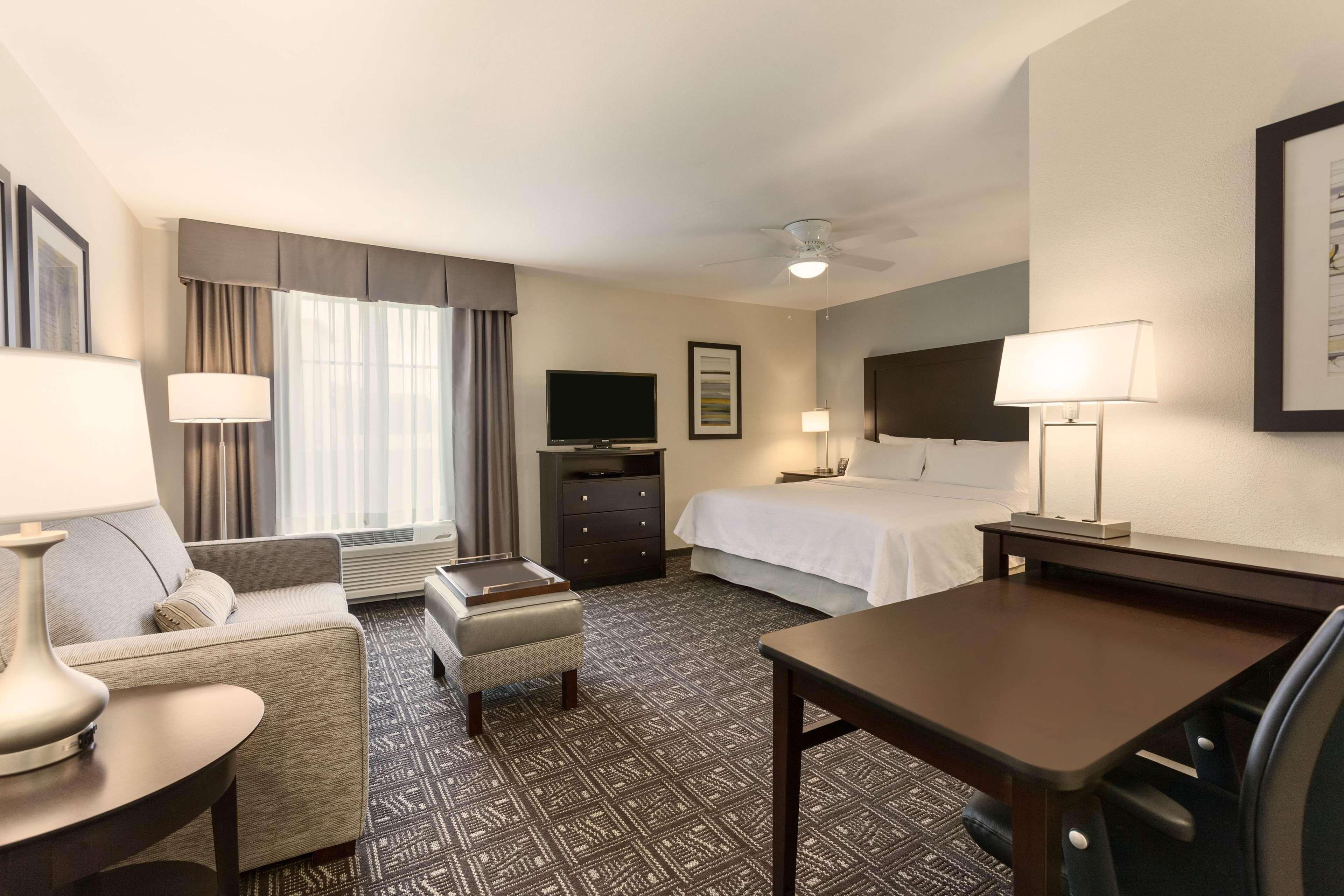 Homewood Suites By Hilton Huntsville-Downtown Екстериор снимка