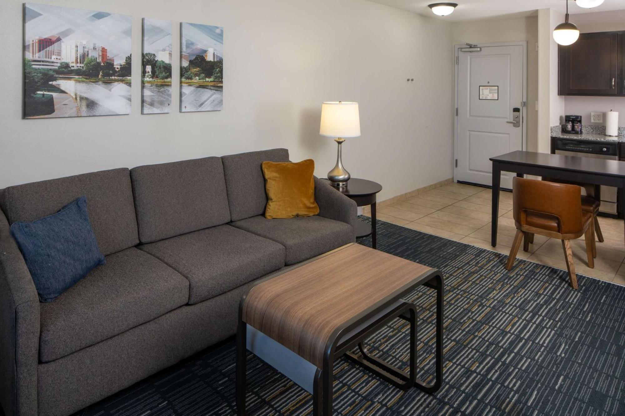 Homewood Suites By Hilton Huntsville-Downtown Екстериор снимка