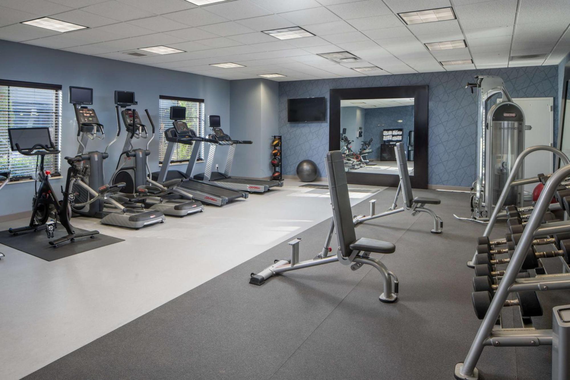 Homewood Suites By Hilton Huntsville-Downtown Екстериор снимка