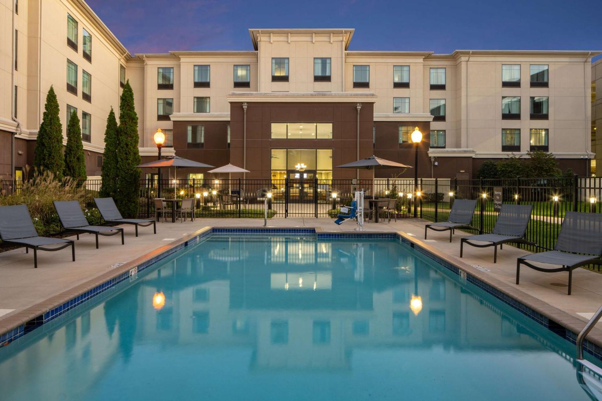Homewood Suites By Hilton Huntsville-Downtown Екстериор снимка